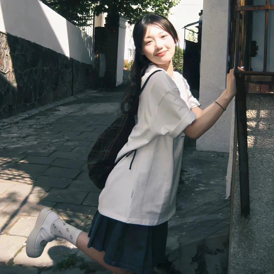 垂乳女